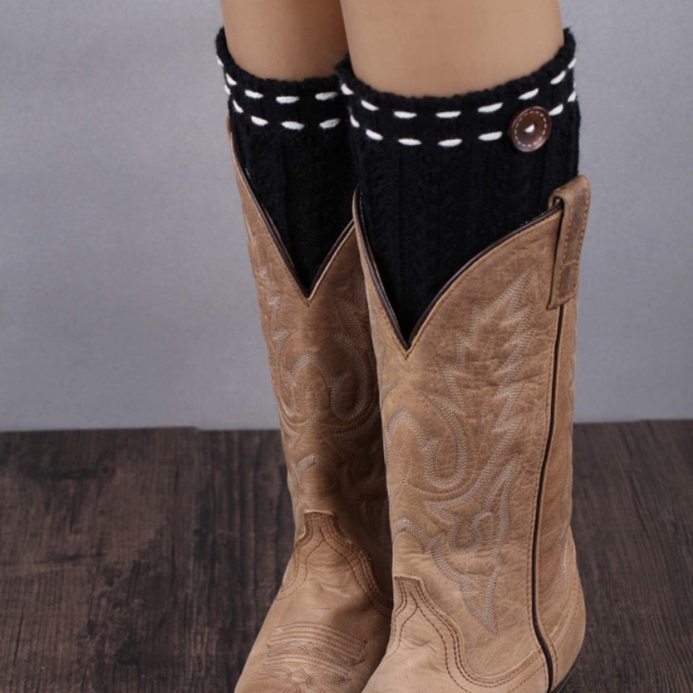 💥 CLEARANCE Striped Crochet Knit Button Detail Boot Cuffs - Picture 4 of 6